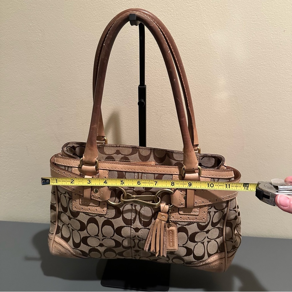 Coach Hampton Signature C Satchel. Y2K. 2006. Style number 10507. - Picture 7 of 10